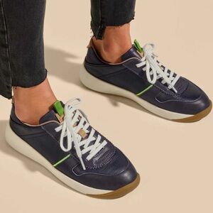 OLUKAI KAULELE TRENCH BLUE GREEN LEATHER SNEAKERS SIZE 10